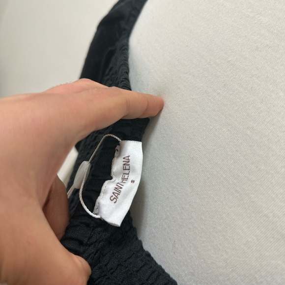 Saint Helana Midi Linen Dress - Picture 5 of 9